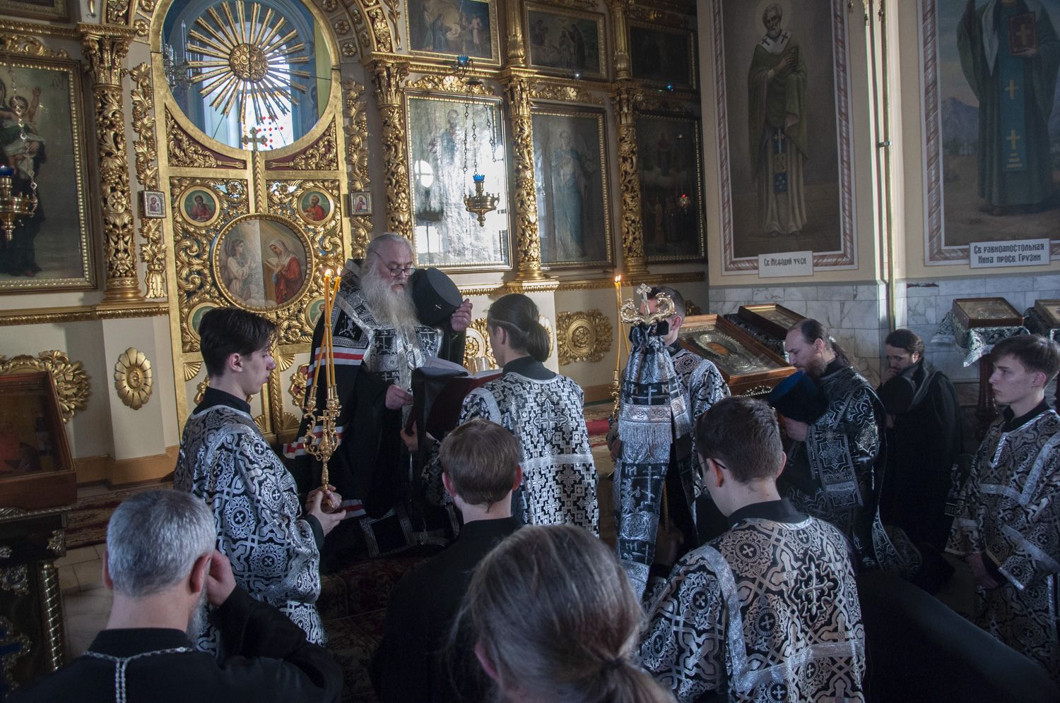 В храмах Барнаульской епархии прошел чин прощения