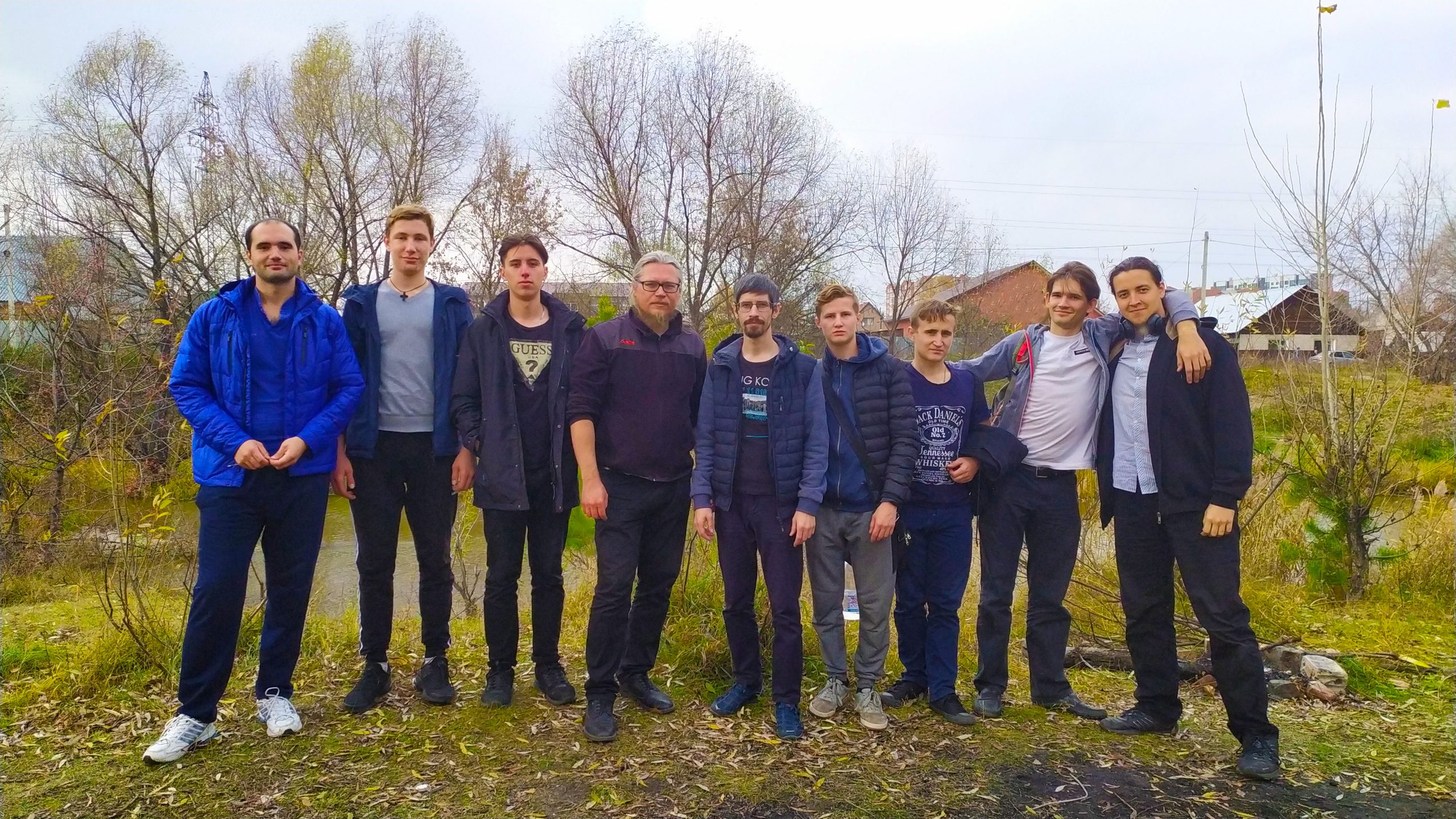 Студенты Барнаульской духовной семинарии под руководством тьюторов выехали на природу