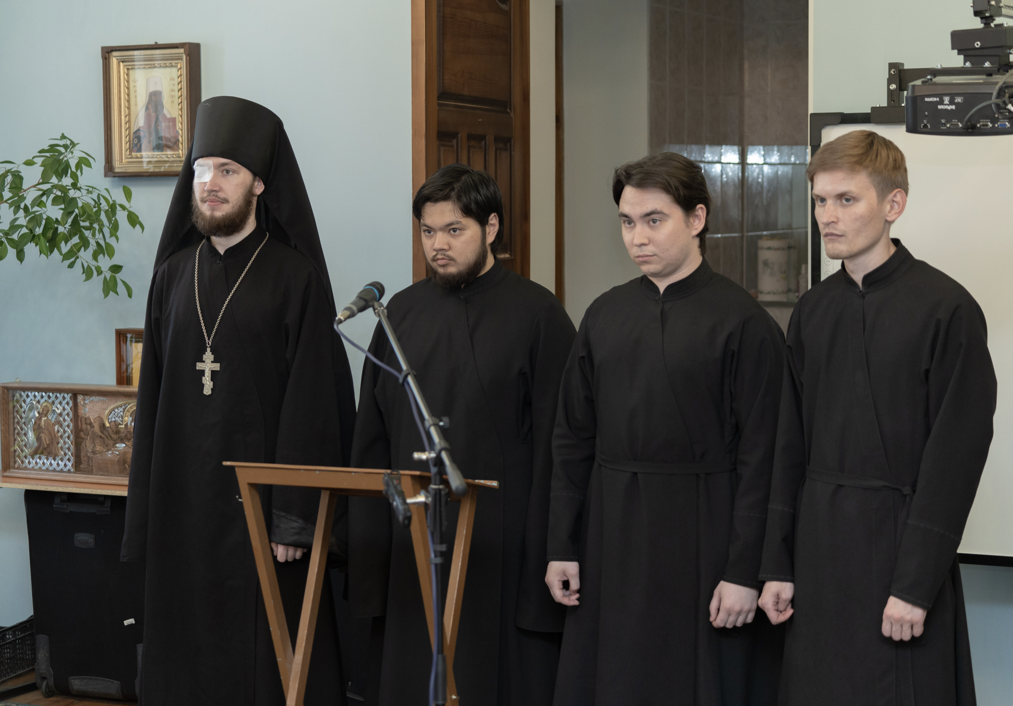 барнаульская духовная семинария. встреча студентов в семинарии. барнаульская духовная семинария. духовная семинария иркутск. барнаульская духовная семинария.