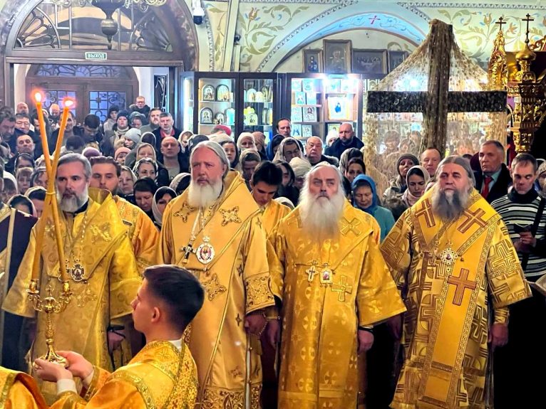 Владыка-Ректор  принимает  участие в празднование дня памяти обретения мощей святителя Иннокентия Иркутского
